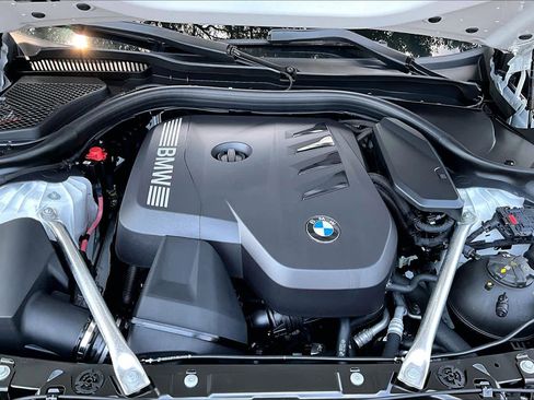 Certified 2026 BMW 530i RWD image 31