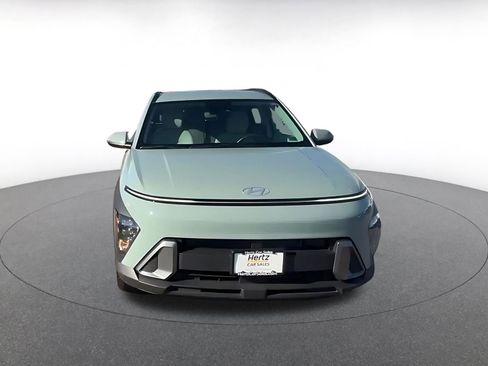 Used 2025 Hyundai Kona SEL image 4