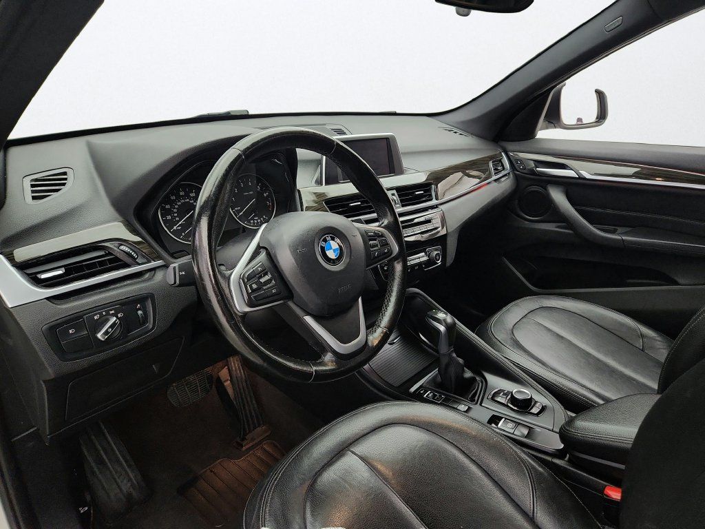 Used 2018 BMW X1 xDrive28i AWD/4WD image 10