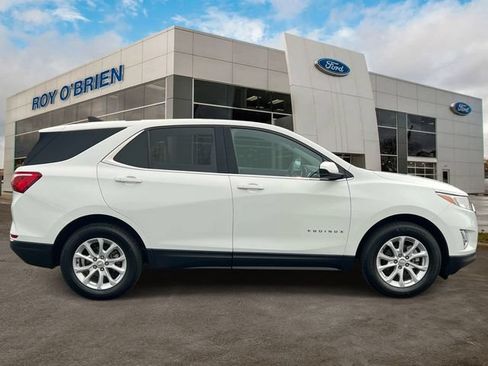 Used 2019 Chevrolet Equinox LT FWD image 6