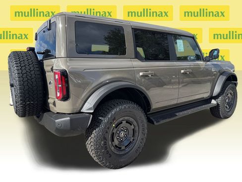 New 2025 Ford Bronco Outer Banks w/ Sasquatch Package image 15