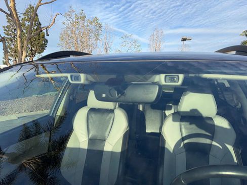 Used 2018 Subaru Crosstrek 2.0i Limited AWD/4WD image 11