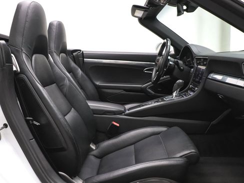 Used 2019 Porsche 911 Carrera image 20