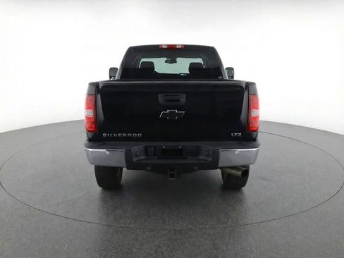 Used 2019 Chevrolet Silverado 2500 LTZ w/ Duramax Plus Package image 7