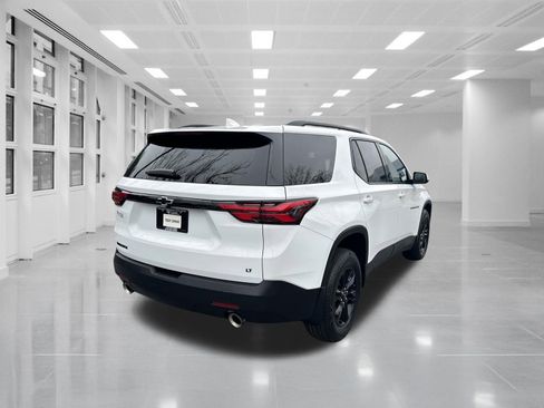 Certified 2023 Chevrolet Traverse LT image 5