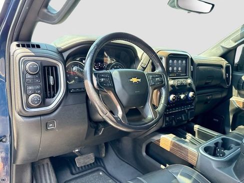 Used 2021 Chevrolet Silverado 3500 High Country AWD/4WD image 10