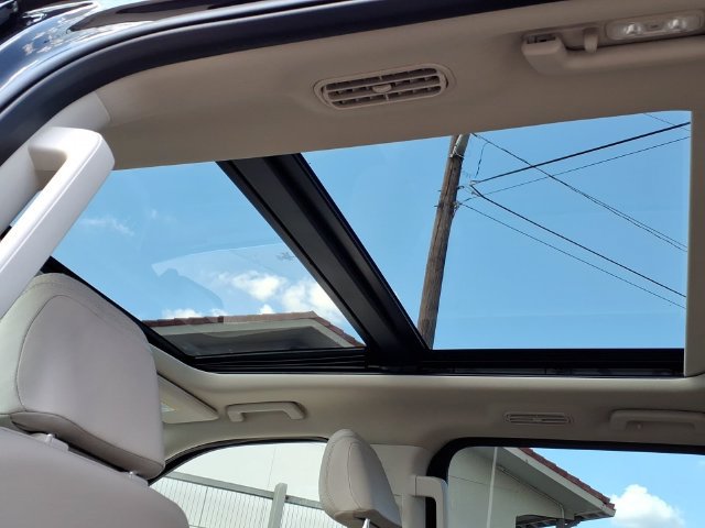 Used 2023 Ford Expedition Limited AWD/4WD image 13