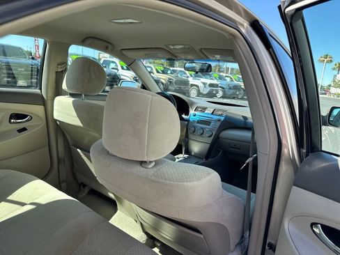 Used 2007 Toyota Camry LE FWD image 23