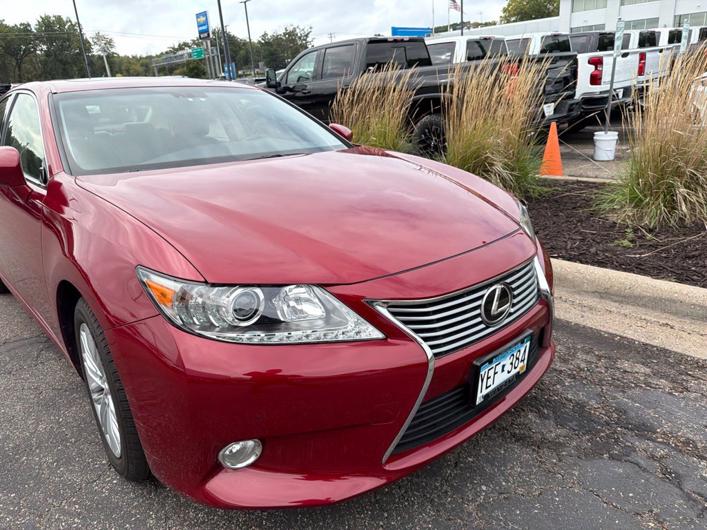 Used 2013 Lexus ES 350 w/ Luxury Pkg FWD image 18