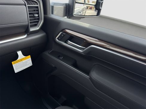 New 2026 Chevrolet Silverado 2500 LT w/ Safety Package image 17
