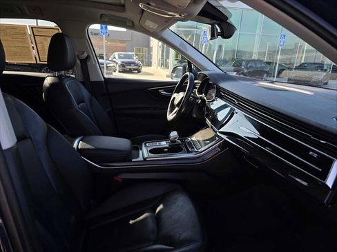 Used 2024 Audi Q7 3.0T Premium Plus image 11