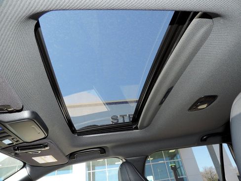 New 2026 Subaru Outback Limited image 9