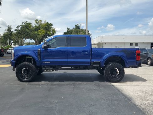 New 2026 Ford F350 Lariat w/ Black Appearance Package image 7