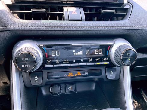 Used 2023 Toyota RAV4 XLE w/ Convenience Package FWD image 24