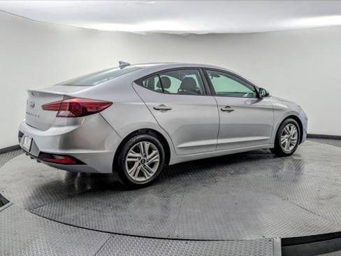 Used 2020 Hyundai Elantra SEL image 8