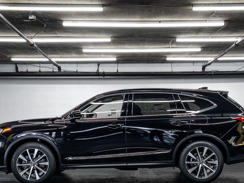 New 2026 Acura MDX FWD w/ Technology Package image 2
