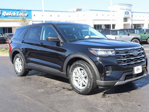 New 2026 Ford Explorer Active image 1
