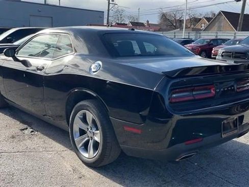 Used 2021 Dodge Challenger SXT RWD image 23