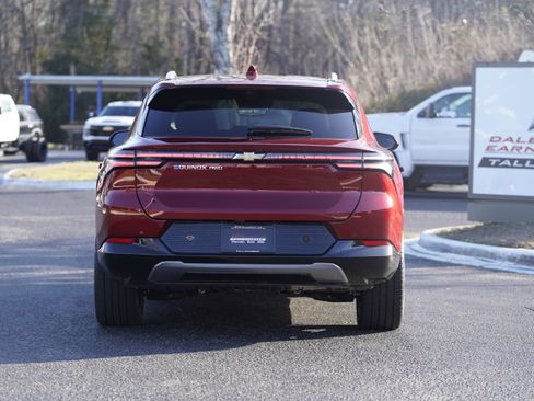 New 2025 Chevrolet Equinox EV LT w/ Convenience Package II image 41