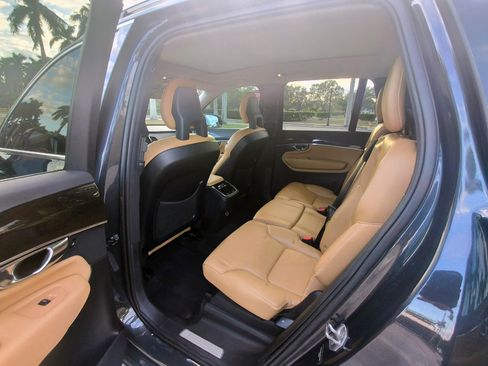 Used 2016 Volvo XC90 T6 Momentum image 30