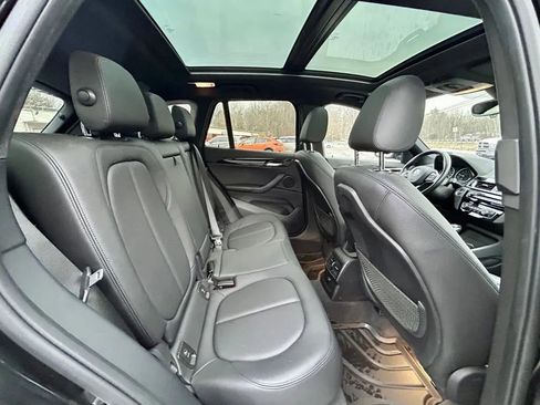 Used 2018 BMW X1 xDrive28i image 15