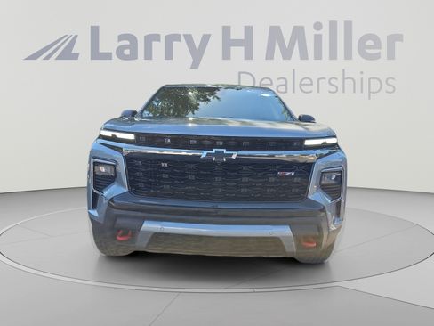 Used 2024 Chevrolet Traverse Z71 w/ Enhanced Driving Package AWD/4WD image 8