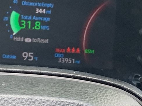 Used 2025 Toyota RAV4 XLE w/ Convenience Package FWD image 11