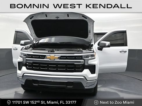 Used 2024 Chevrolet Silverado 1500 LT image 34