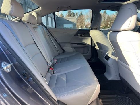 Used 2016 Honda Accord EX-L image 13