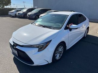 Used 2025 Toyota Corolla LE w/ LE Premium Package FWD video 1
