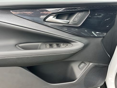 New 2025 Chevrolet Blazer EV LT AWD/4WD image 15