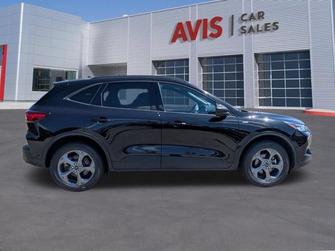 Used 2025 Ford Escape ST-Line AWD/4WD image 5