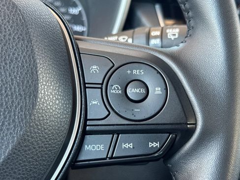 Used 2026 Toyota Corolla SE FWD image 29