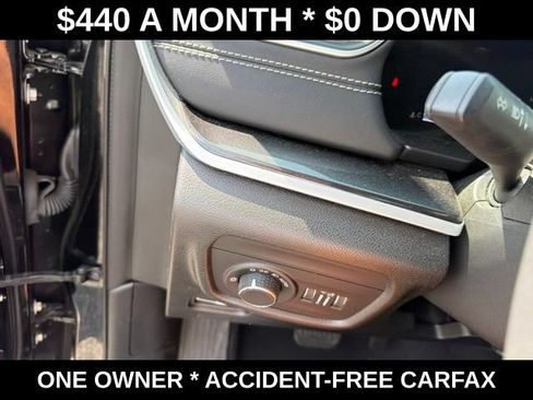 Used 2023 Jeep Grand Cherokee L Laredo AWD/4WD image 18