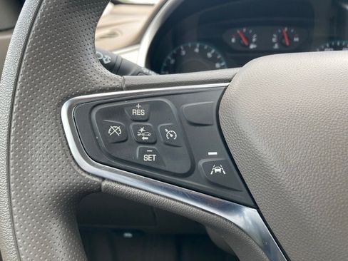 Used 2025 Chevrolet Malibu LT FWD image 15