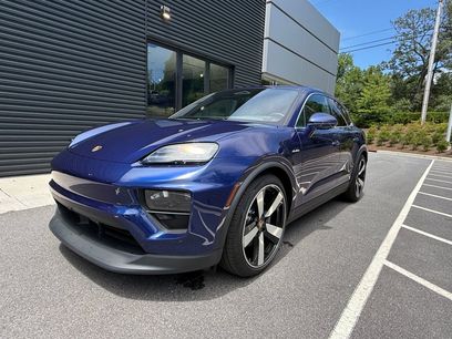 New 2025 Porsche Macan 4S Electric