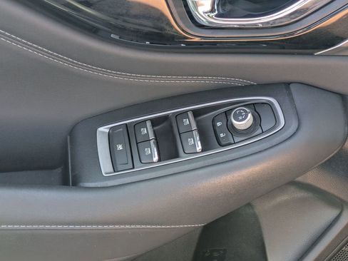 Used 2022 Subaru Legacy Limited image 10