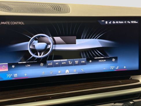 New 2026 BMW X5 sDrive40i image 16