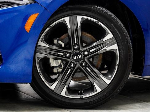 Used 2021 Kia K5 EX w/ EX Premium Package image 2