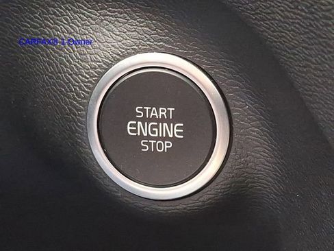 Certified 2023 Volvo XC40 B5 Plus w/ Driver Assist Package AWD/4WD image 27