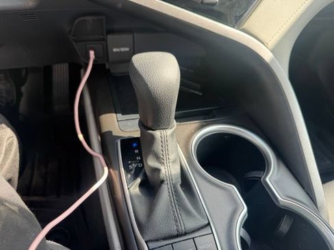 Used 2023 Toyota Camry LE FWD image 14