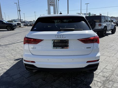 Used 2025 Audi Q3 2.0T Premium image 6