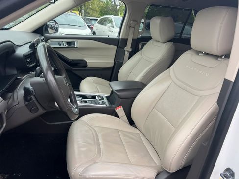 Used 2023 Ford Explorer Platinum AWD/4WD image 36