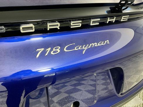 Used 2023 Porsche 718 Cayman RWD image 27