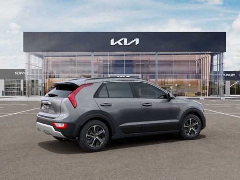 New 2026 Kia Niro EX w/ EX Premium Package FWD image 4