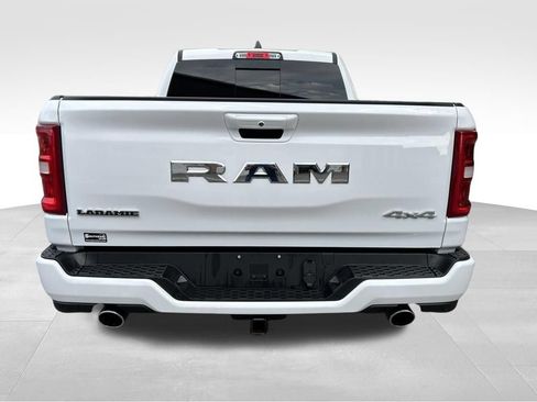 Used 2026 RAM 1500 Laramie AWD/4WD image 4