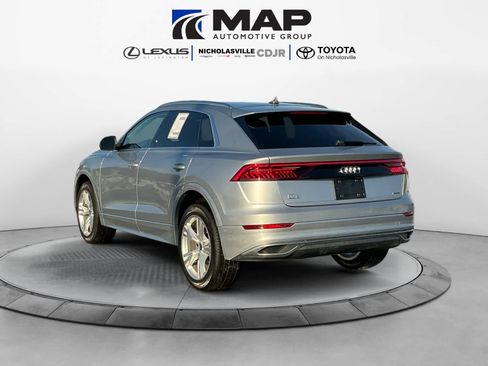 Used 2022 Audi Q8 Premium Plus w/ Premium Plus Package image 3