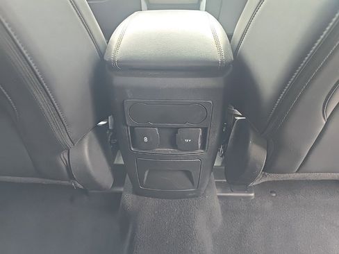 Used 2023 Ford Explorer XLT w/ Equipment Group 202A image 24