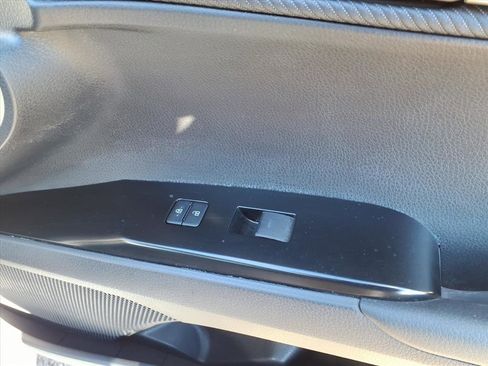 Certified 2025 Toyota Camry SE image 8