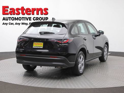 Used 2024 Honda HR-V LX image 5